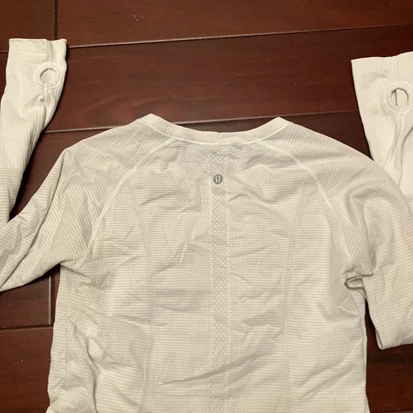 White Long Sleeve Shirt - Picture 2 of 2